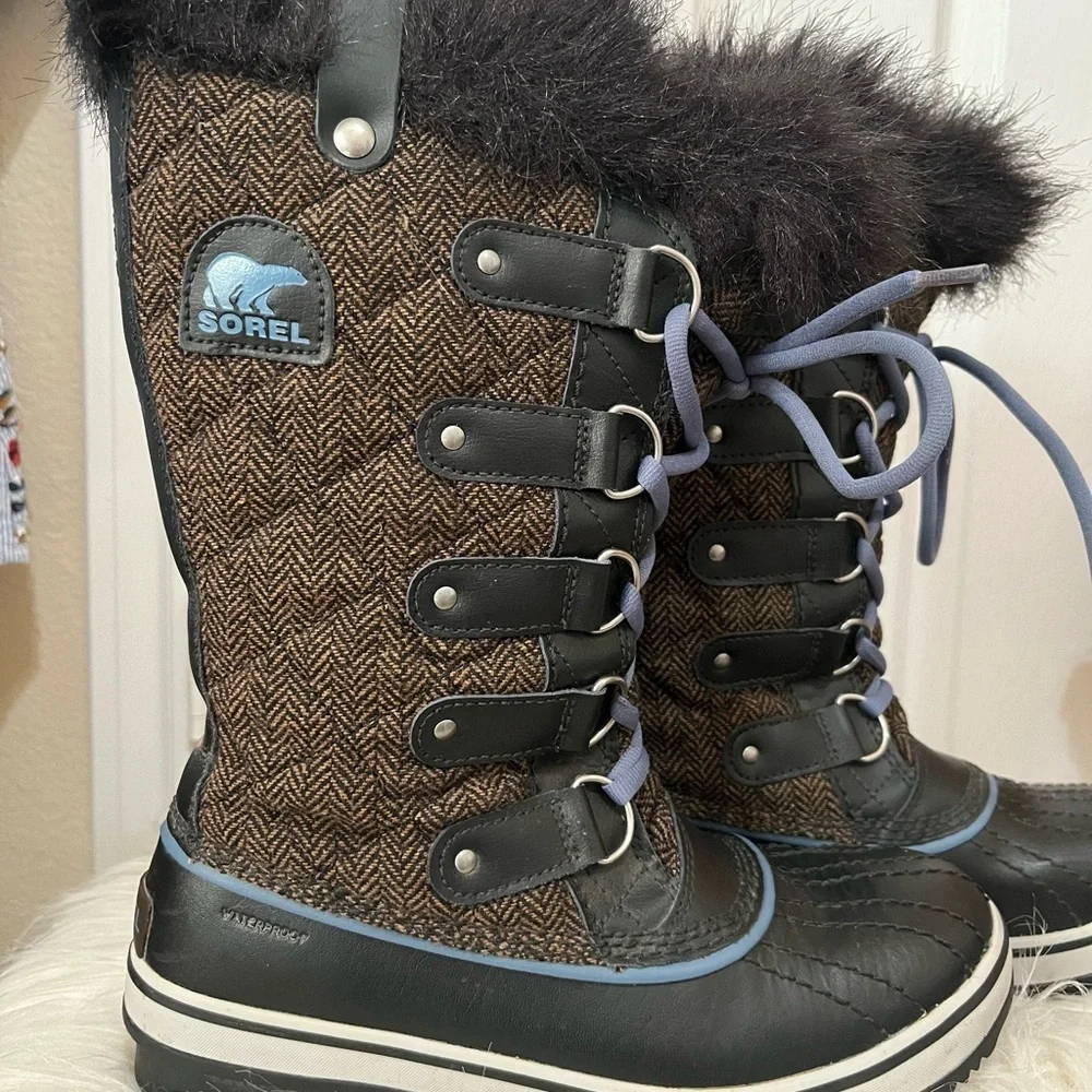 Sorel Toffino Herringbone Boots